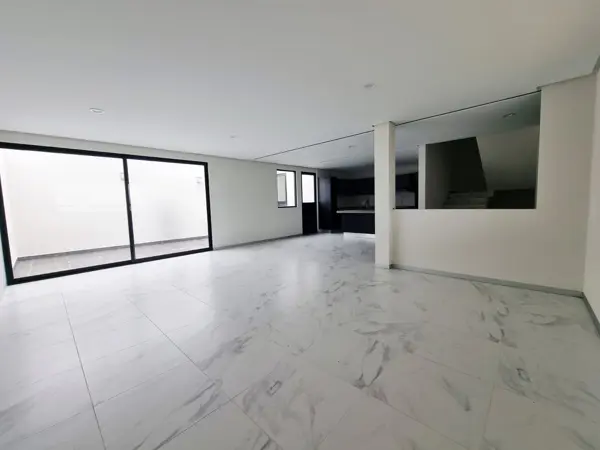 Casa en venta en Explanada Sur, Pachuca de Soto — foto 2 de 16