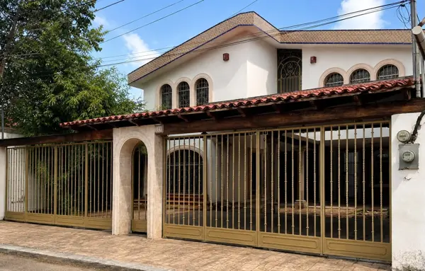 Casa en renta en Campestre, Mérida — foto 2 de 45