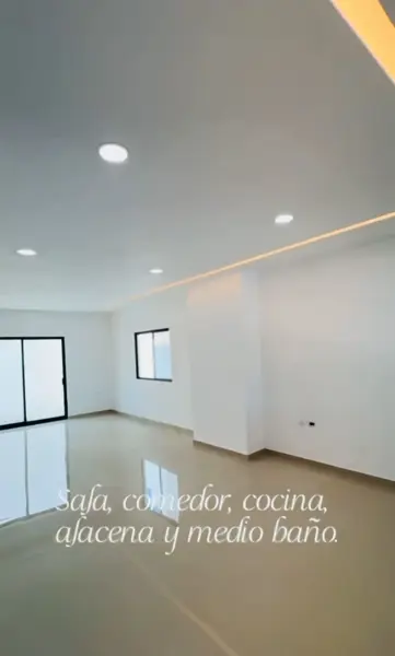 Casa en venta en Montserrat Privada Residencial, García — foto 2 de 12