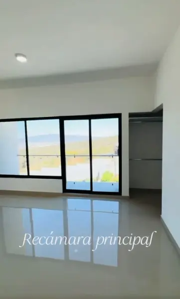 Casa en venta en Montserrat Privada Residencial, García — foto 3 de 12