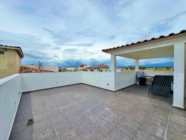 Casa en renta en Condado del Valle, Metepec — foto 2 de 16