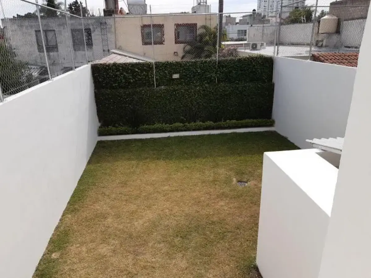 Casa en renta en La Estancia, Zapopan — foto 1 de 4