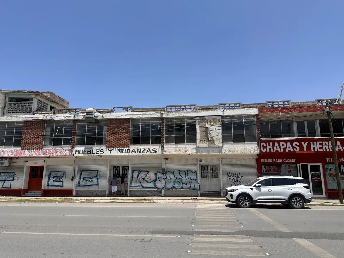 Edificio en venta en Moderna, Torreón — foto 1 de 16