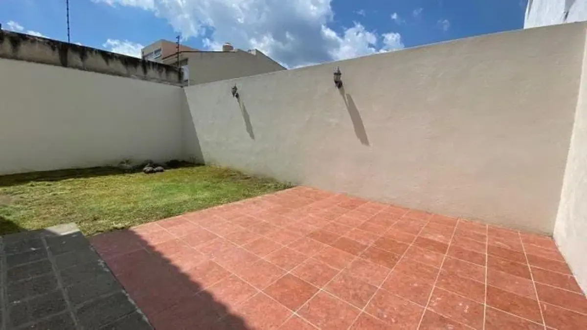 Casa en renta en Bosques Santa Anita, Tlajomulco de Zúñiga — foto 1 de 3