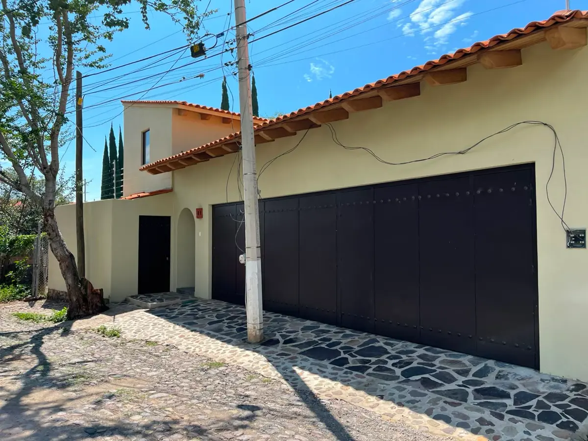Terreno en venta en Ajijic Centro, Chapala — foto 1 de 31