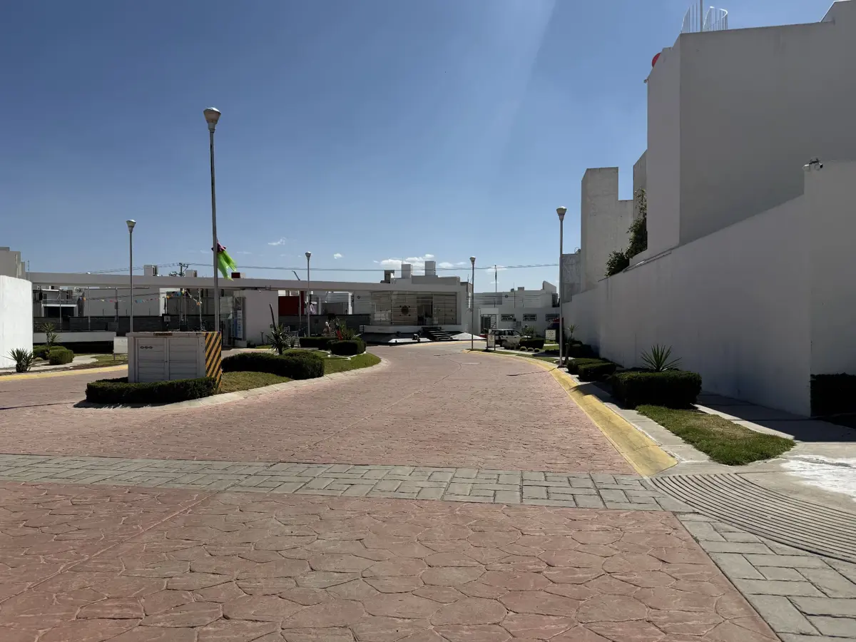 Casa en venta en Valle del Sol, Pachuca de Soto — foto 1 de 25
