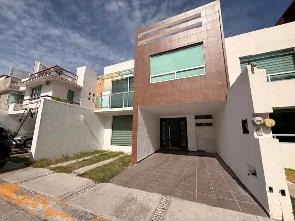 Casa en renta en Arboledas de San Javier, Pachuca de Soto — foto 3 de 25