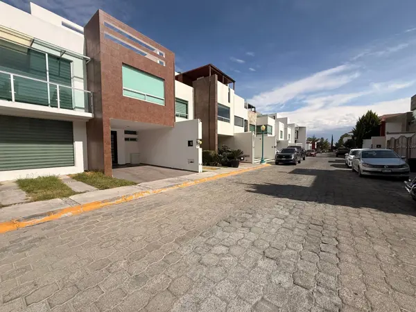 Casa en renta en Arboledas de San Javier, Pachuca de Soto — foto 2 de 25