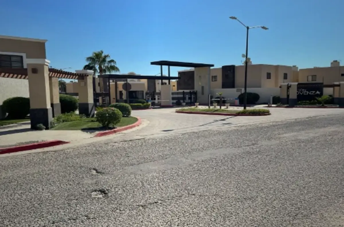 Casa en venta en Altaria Residencial, Hermosillo — foto 1 de 14