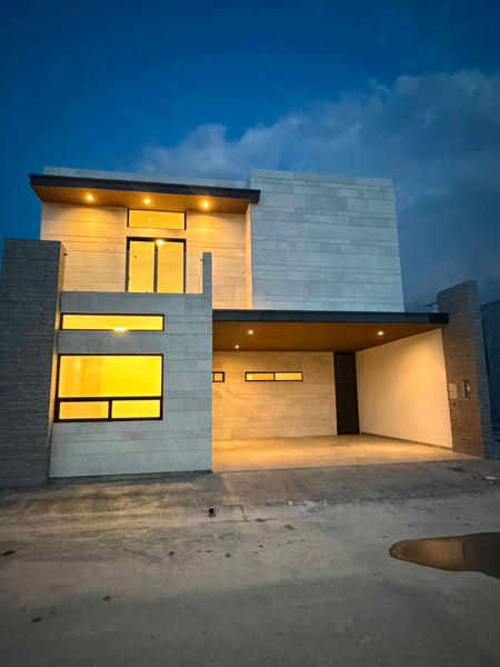 Casa en venta en Torrecillas y Ramones, Saltillo — foto 2 de 8
