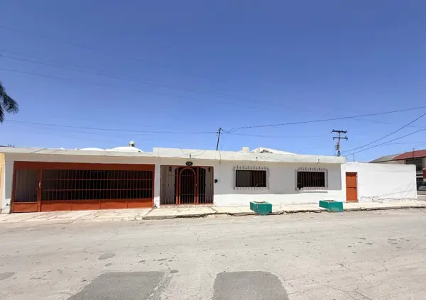 Casa en venta en Ampliación la Rosita, Torreón — foto 2 de 15