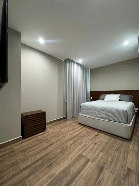 Departamento en renta en Del Valle, San Pedro Garza García — foto 3 de 9