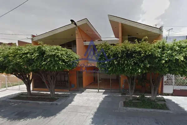 VENTA DE CASA DE REMATE EN INSURGUENTES GUADALAJARA JALISCO AD15
