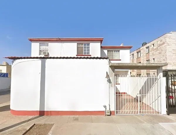 Casa en Paseos de Chihuahua en Remate Bancario