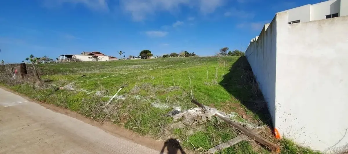 Terreno en venta en Aztlan, Playas de Rosarito — foto 1 de 11