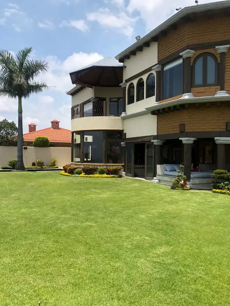 Casa en venta en La Herradura, Cuernavaca — foto 1 de 11