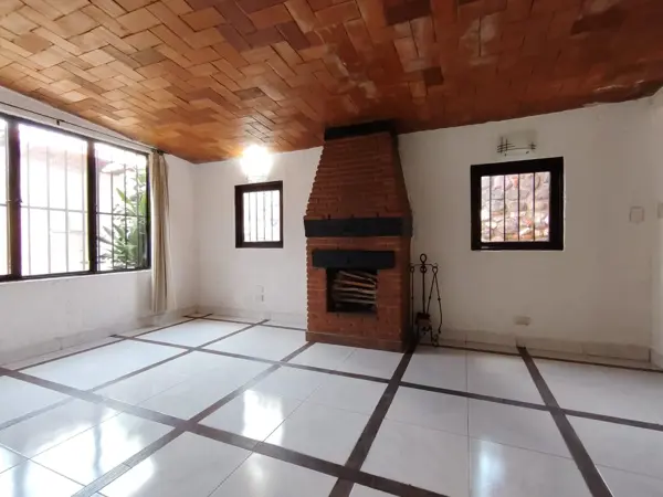 Casa en venta en Santiago Mixquitla, San Pedro Cholula — foto 2 de 45