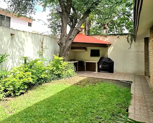 Casa en venta en Las Torres, Monterrey — foto 3 de 14