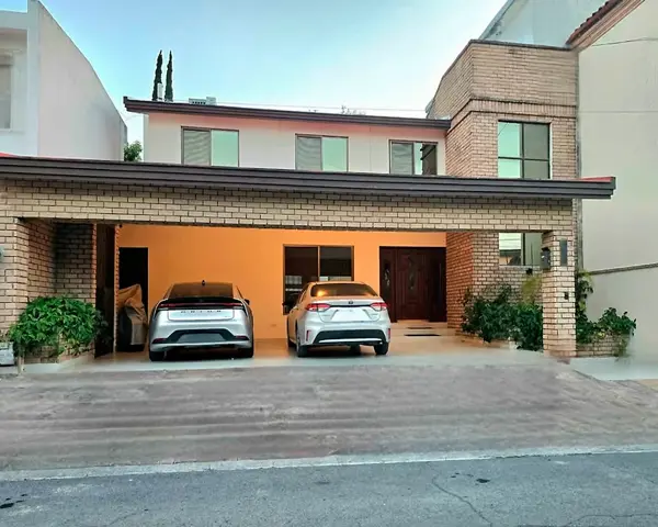 Casa en venta en Las Torres, Monterrey — foto 2 de 14