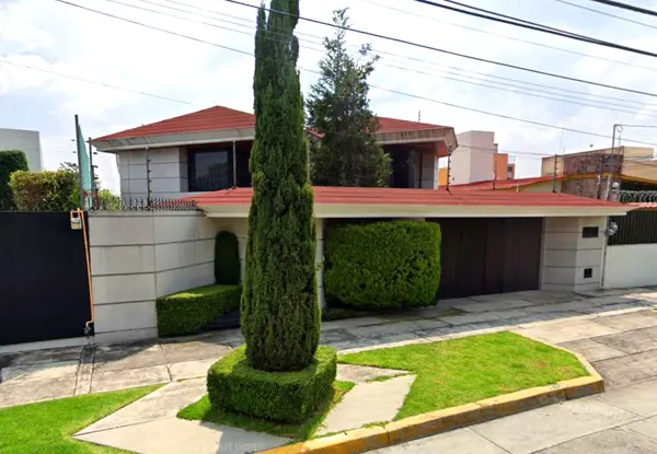 Casa en venta en Ciudad Satelite, Naucalpan de Juárez — foto 2 de 8