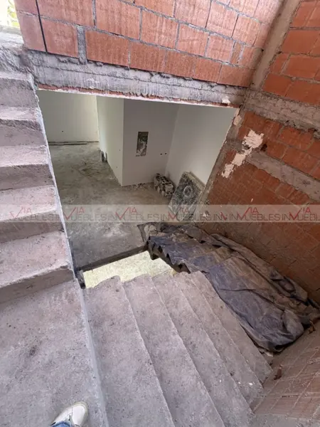 Casa en venta en Granadas, Monterrey — foto 2 de 25