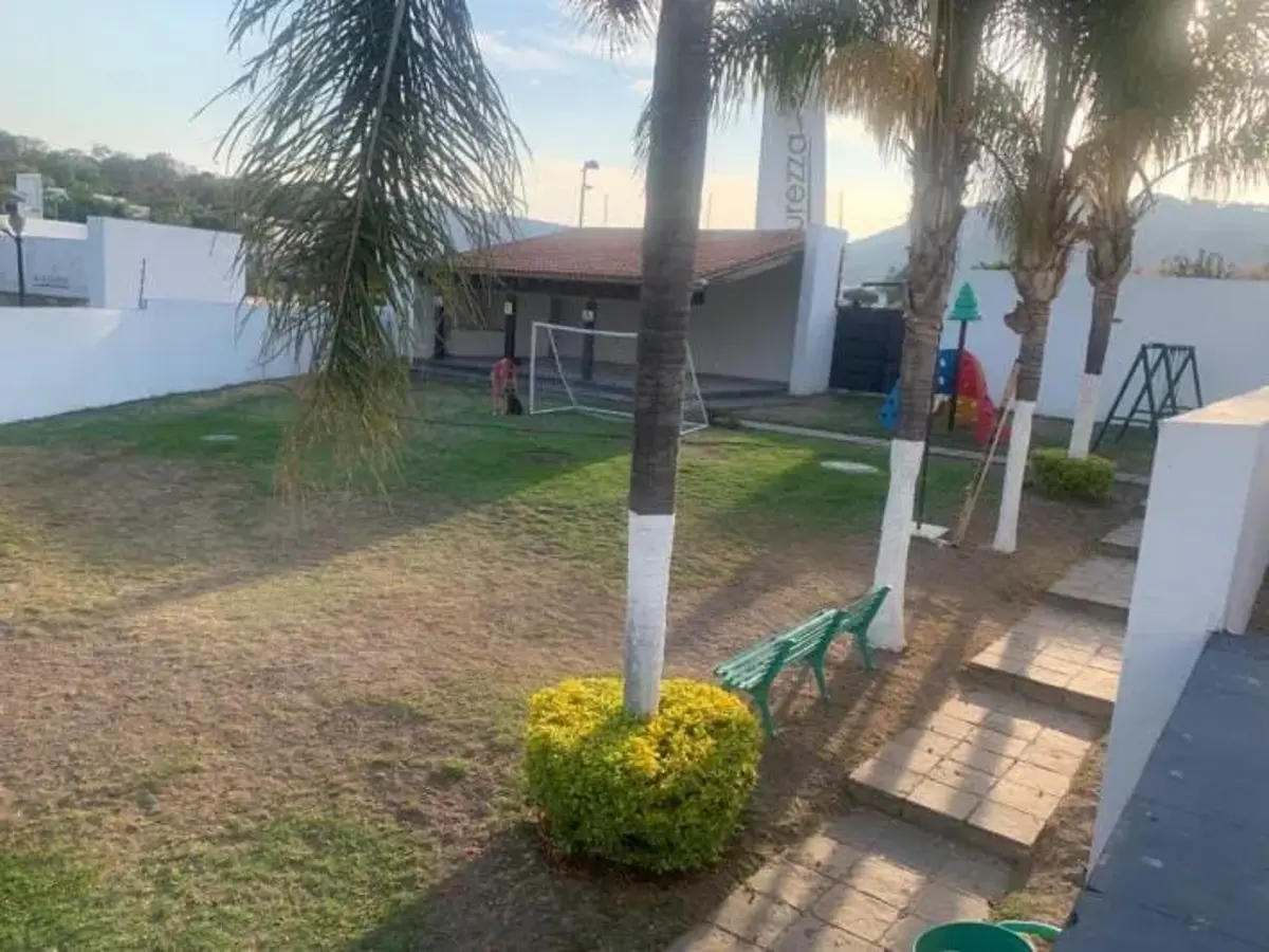 Casa en renta en Real del Bosque, Tlajomulco de Zúñiga — foto 1 de 6