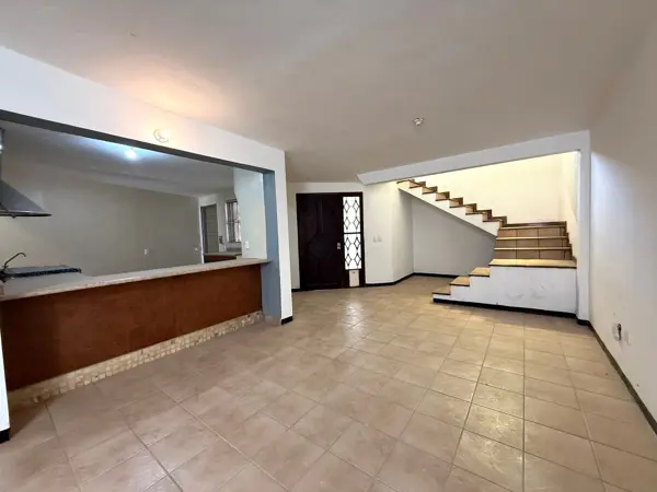 Casa en venta en Jacarandas, Torreón — foto 2 de 13