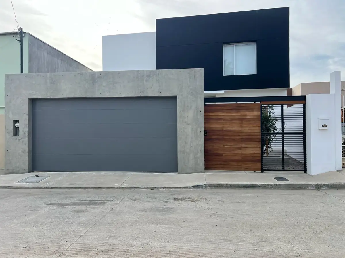 Casa en venta en Villa Turística, Playas de Rosarito — foto 1 de 18