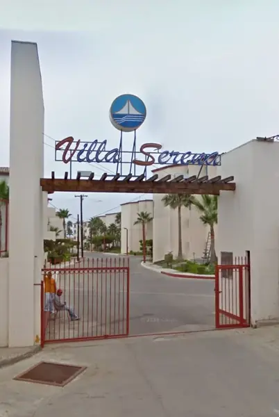 CASA EN VENTA COMO REMATE HIPOTECARIO EN PLAYAS DE ROSARITO, BAJA CALIFORNIA.