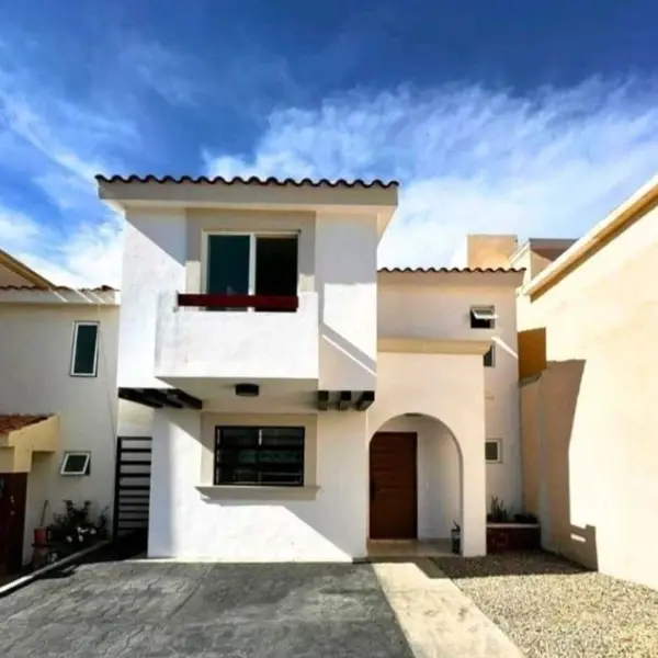 CASA EN VENTA COMO REMATE HIPOTECARIO EN QUINTAS CALIFORNIA, LOS CABOS BAJA CALIFORNIA SUR.
