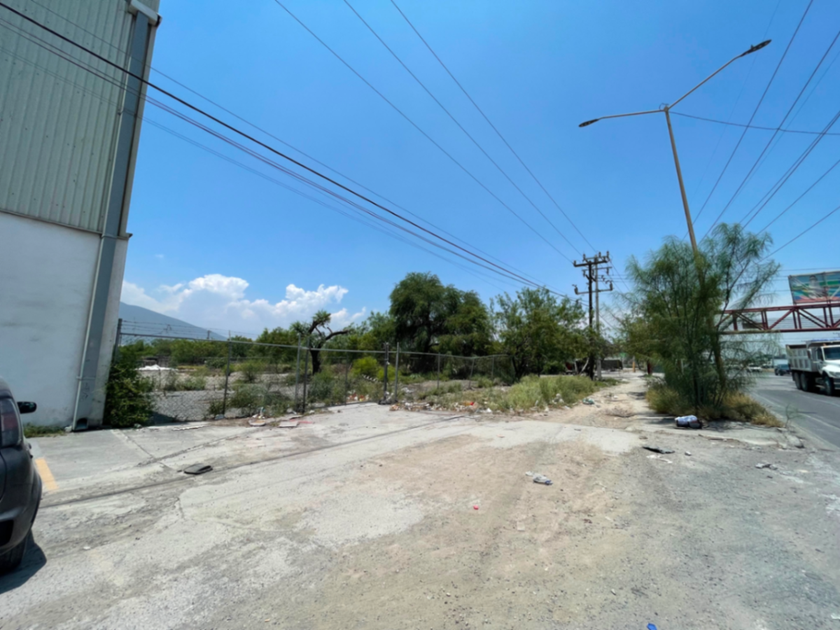 Terreno en venta en Arco Vial, García — foto 1 de 6