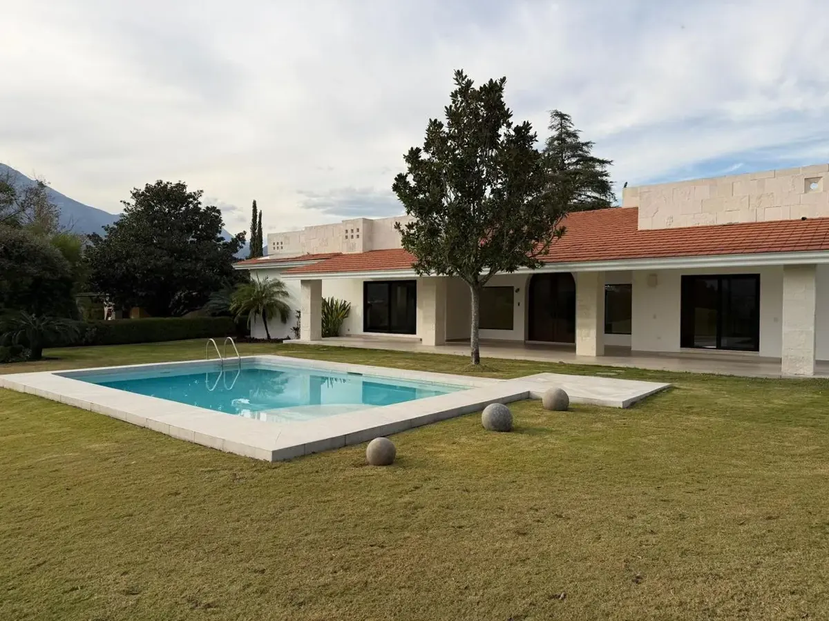 Casa en renta en Las Misiones, Santiago — foto 1 de 23