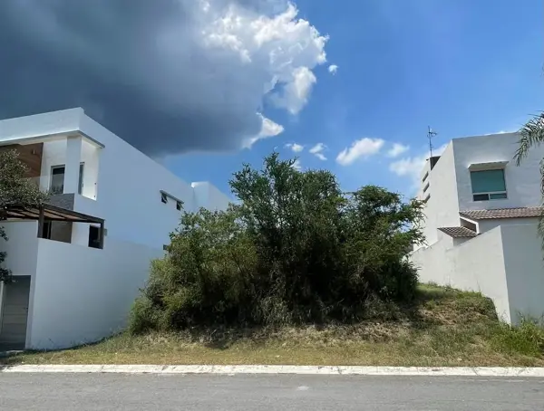 Terreno en Venta en Carolco, Monterrey, Nuevo León 1