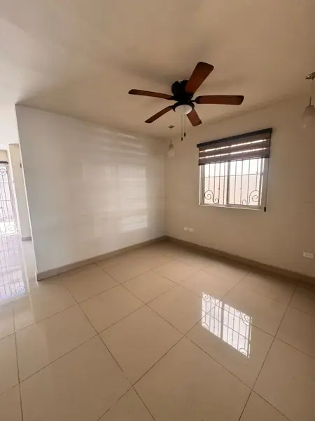 Casa en venta en Anáhuac San Patricio, General Escobedo — foto 3 de 17