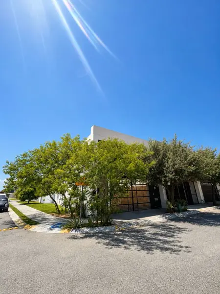 Casa en venta en Anáhuac San Patricio, General Escobedo — foto 2 de 17