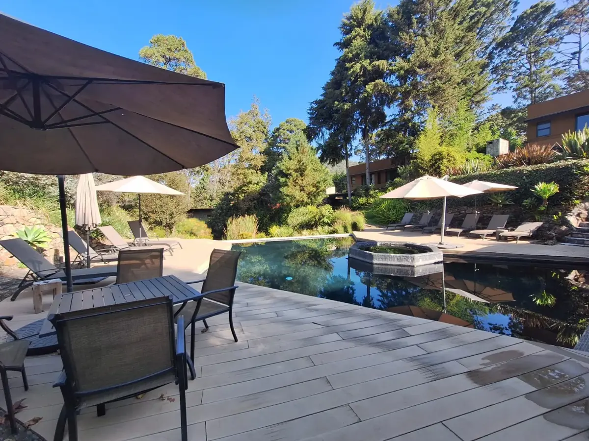 Casa en venta en Avandaro, Valle de Bravo — foto 1 de 23