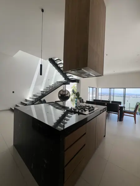 Casa en venta en Residencial Lomas Punta del Este, León — foto 2 de 16