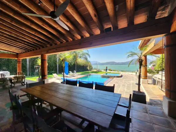 Casa en venta en La Peña, Valle de Bravo — foto 3 de 47