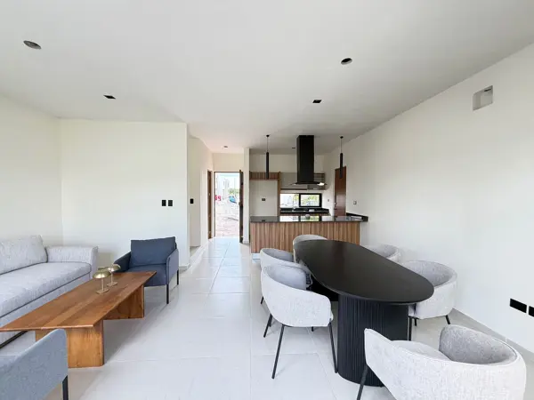 Casa en venta en Tixcacal Opichen, Mérida — foto 2 de 19