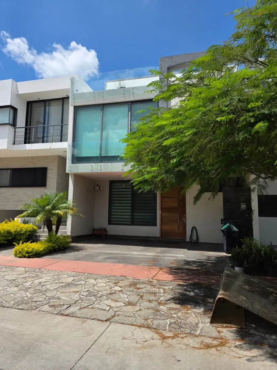 Casa en venta en Solares, Zapopan — foto 1 de 55