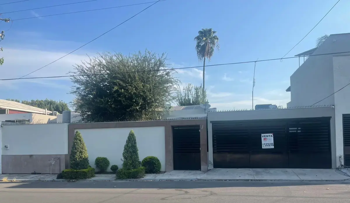 Casa en venta en Fuentes del Valle, San Pedro Garza García — foto 1 de 18
