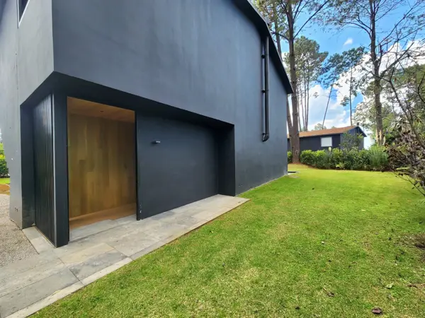 Casa en venta en Rancho Avándaro Country Club, Valle de Bravo — foto 2 de 34