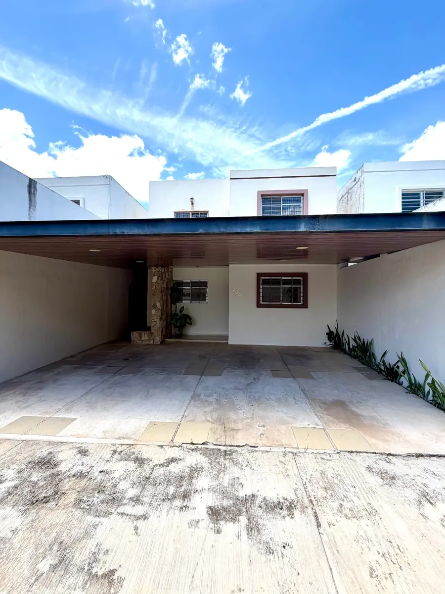 Casa en venta en Gran San Pedro Cholul, Mérida — foto 1 de 17
