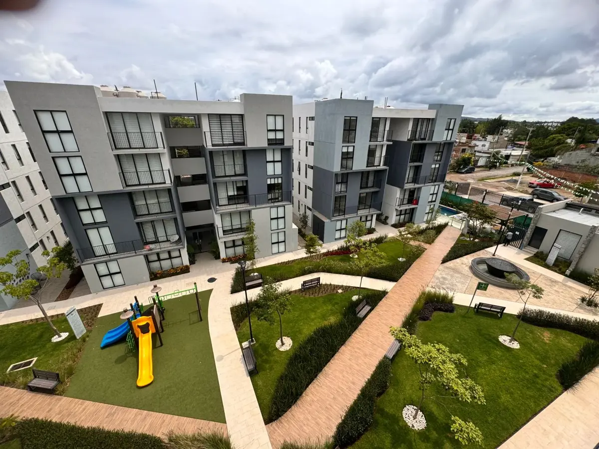 Departamento en renta en Jardines Del Valle, Zapopan — foto 1 de 16