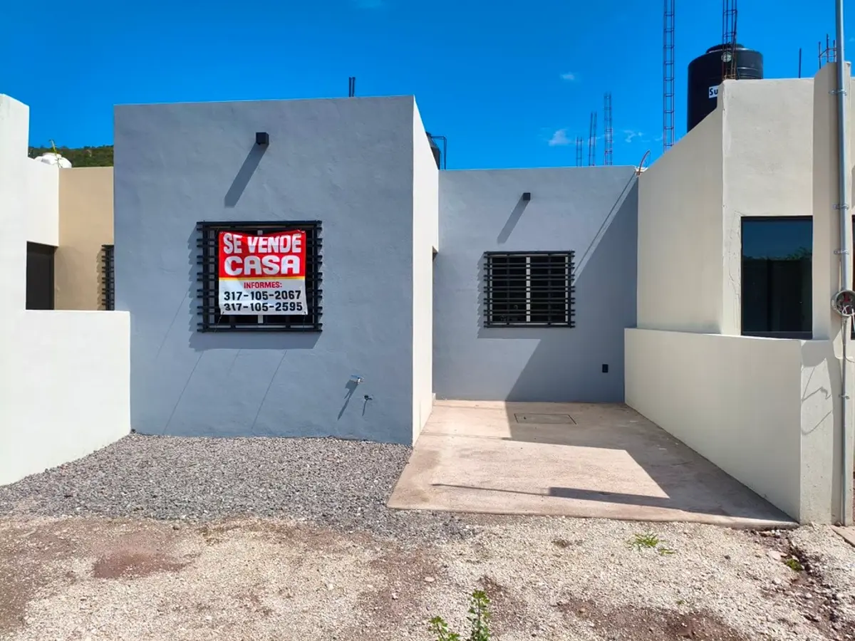 Casa en venta en Presidencial, Autlán de Navarro — foto 1 de 23