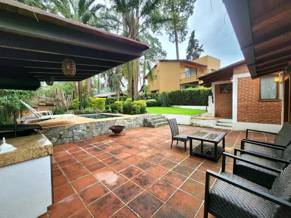 Casa en venta en Avandaro, Valle de Bravo — foto 3 de 38