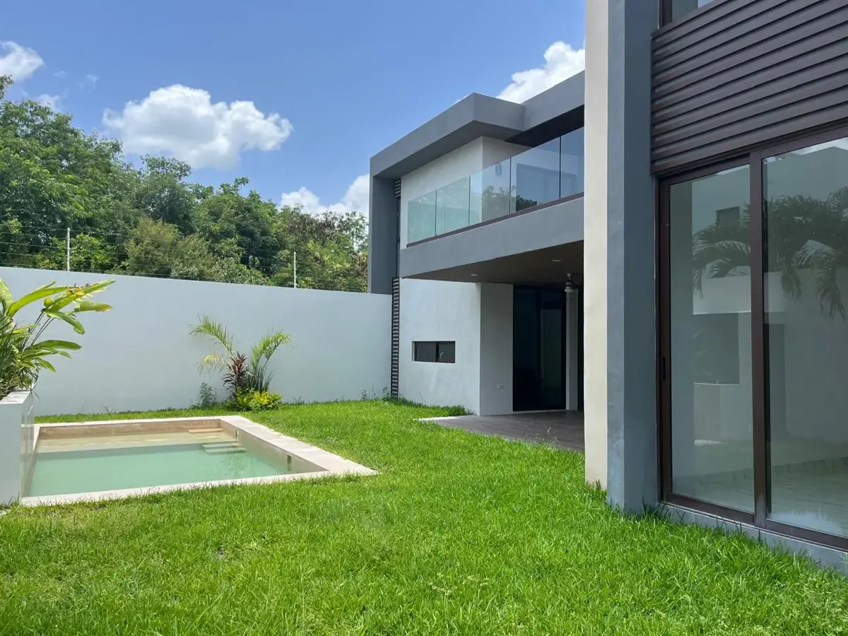 Casa en venta en Parque Natura, Mérida — foto 1 de 13