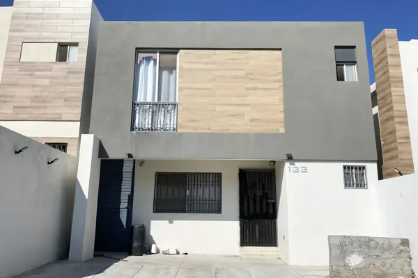 Casa en RENTA en Real Ankara