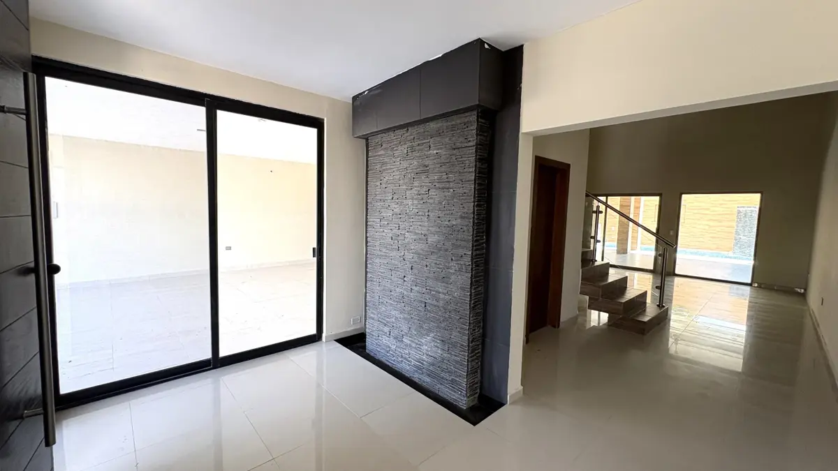 Vista 4 de CASA EN VENTA CON ALBERCA EN LOS VIÑEDOS, TORREON COAH
