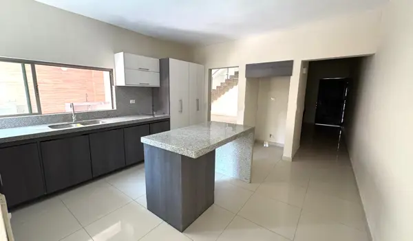 Casa en venta en Los Viñedos, Torreón — foto 3 de 35